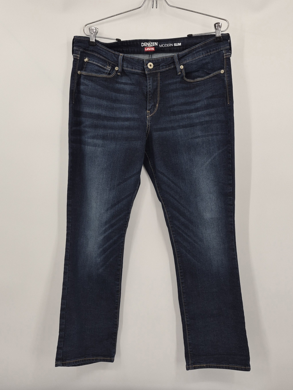 Denizen Levi’s Women’s Jeans 18S Modern Slim Dark Wash Stretch Denim